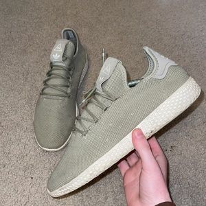 Adidas x Pharrell Williams Tennis Hu Green